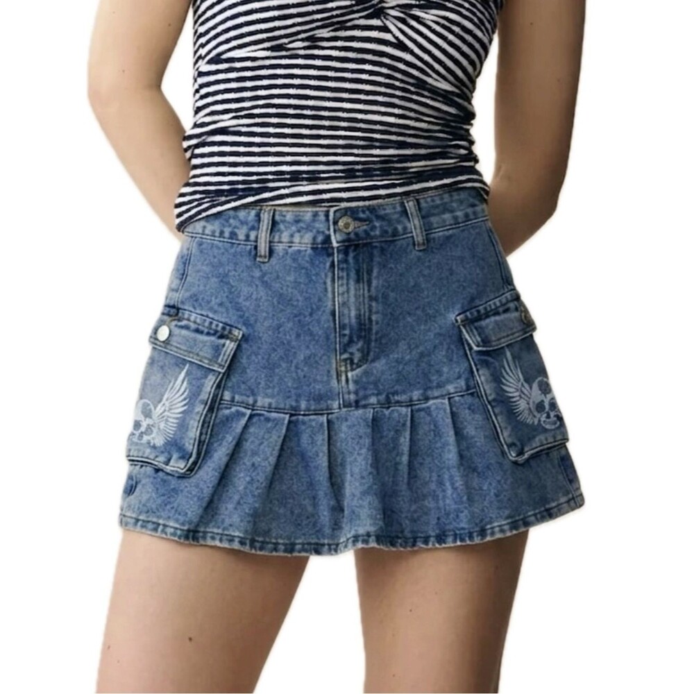 Romwe Cargo Pocket Pleated Denim Mini Skirt Size Small Skull Angel Wings Y2K